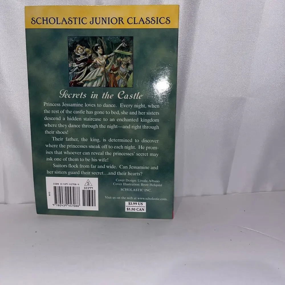 Scholastic Junior Classics Fairy Tale Book Lot of 2